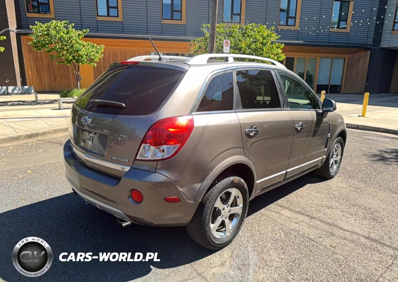 2012 Chevrolet Captiva Sport VIN:3GNAL3E56CS591375 - 4