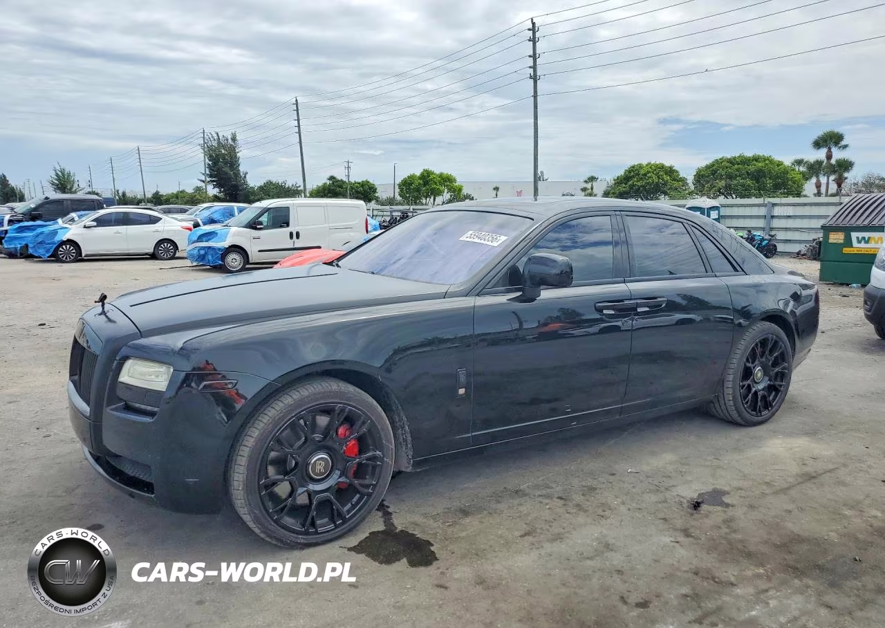 2010 Rolls-Royce Ghost – zdjęcie 1 z 12
