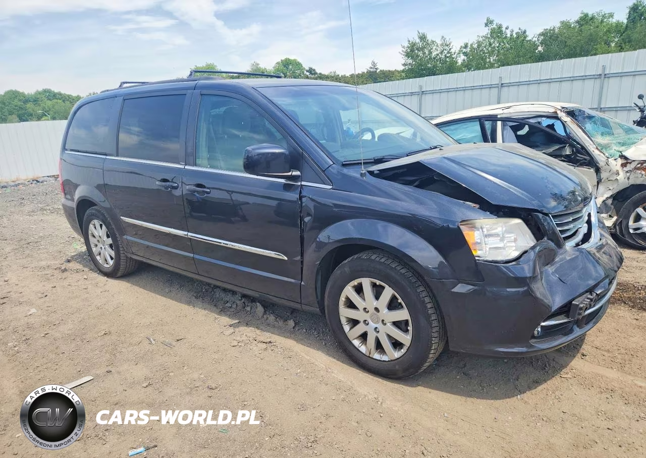 2014 Chrysler Town & Country Touring VIN:2C4RC1BGXER256903 - 4
