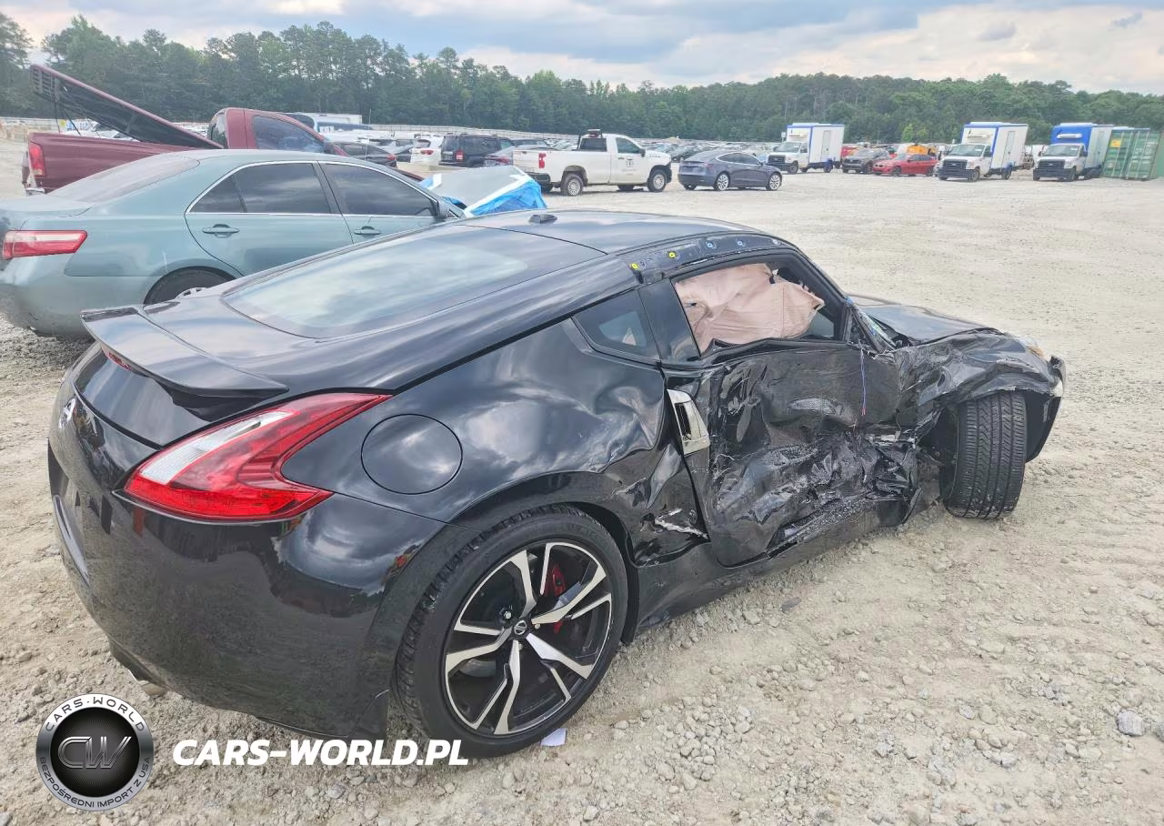 2020 Nissan 370Z Sport Touring VIN:JN1AZ4EH1LM820202 - 3