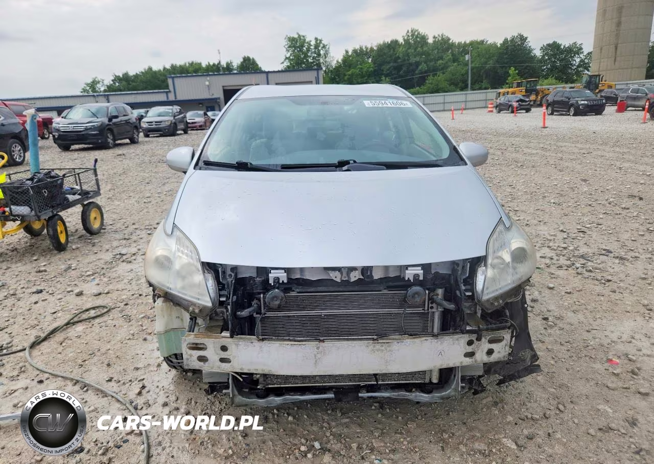 2011 Toyota Prius Two VIN:JTDKN3DU4B5330772 - 5