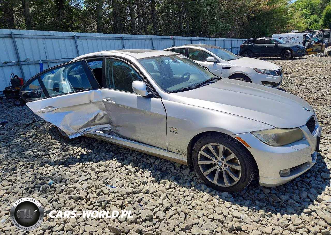 2011 BMW 328 Xi Sulev VIN:WBAPK5G50BNN26865 - 4