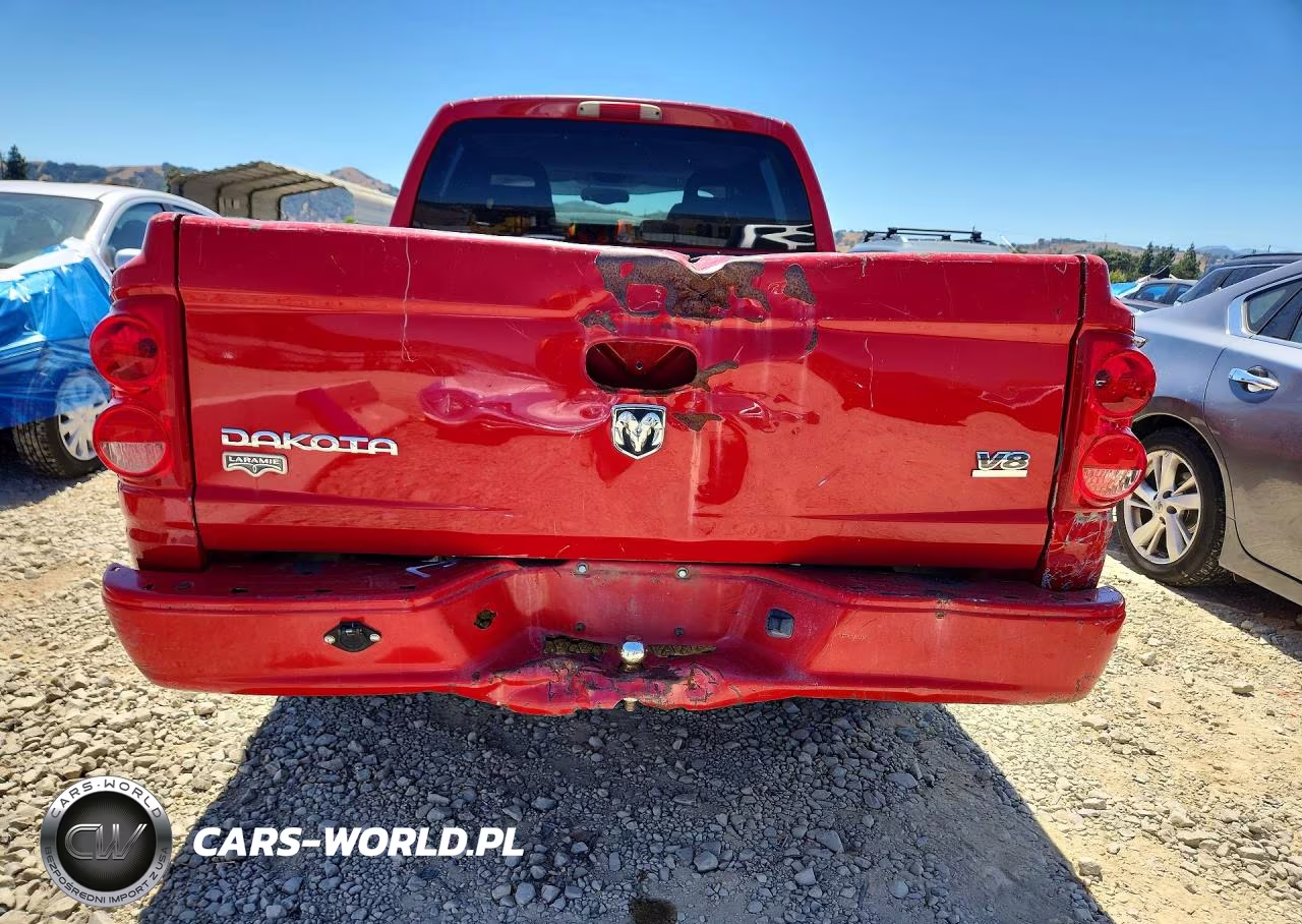 2005 Dodge Dakota Quad Laramie VIN:1D7HW58NX5S225591 - 6