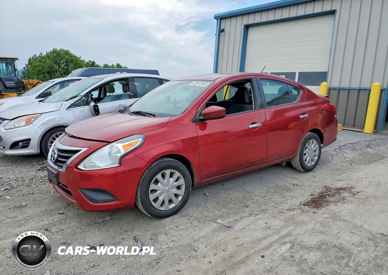 2017 Nissan Versa 1.6 Sv – zdjęcie 1 z 12