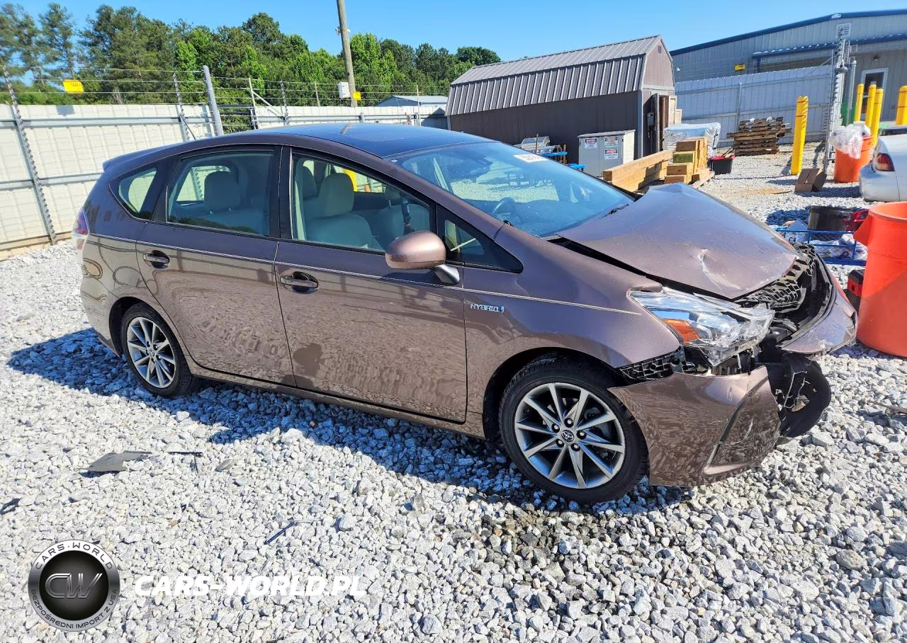 2015 Toyota Prius V Five VIN:JTDZN3EUXFJ031622 - 4