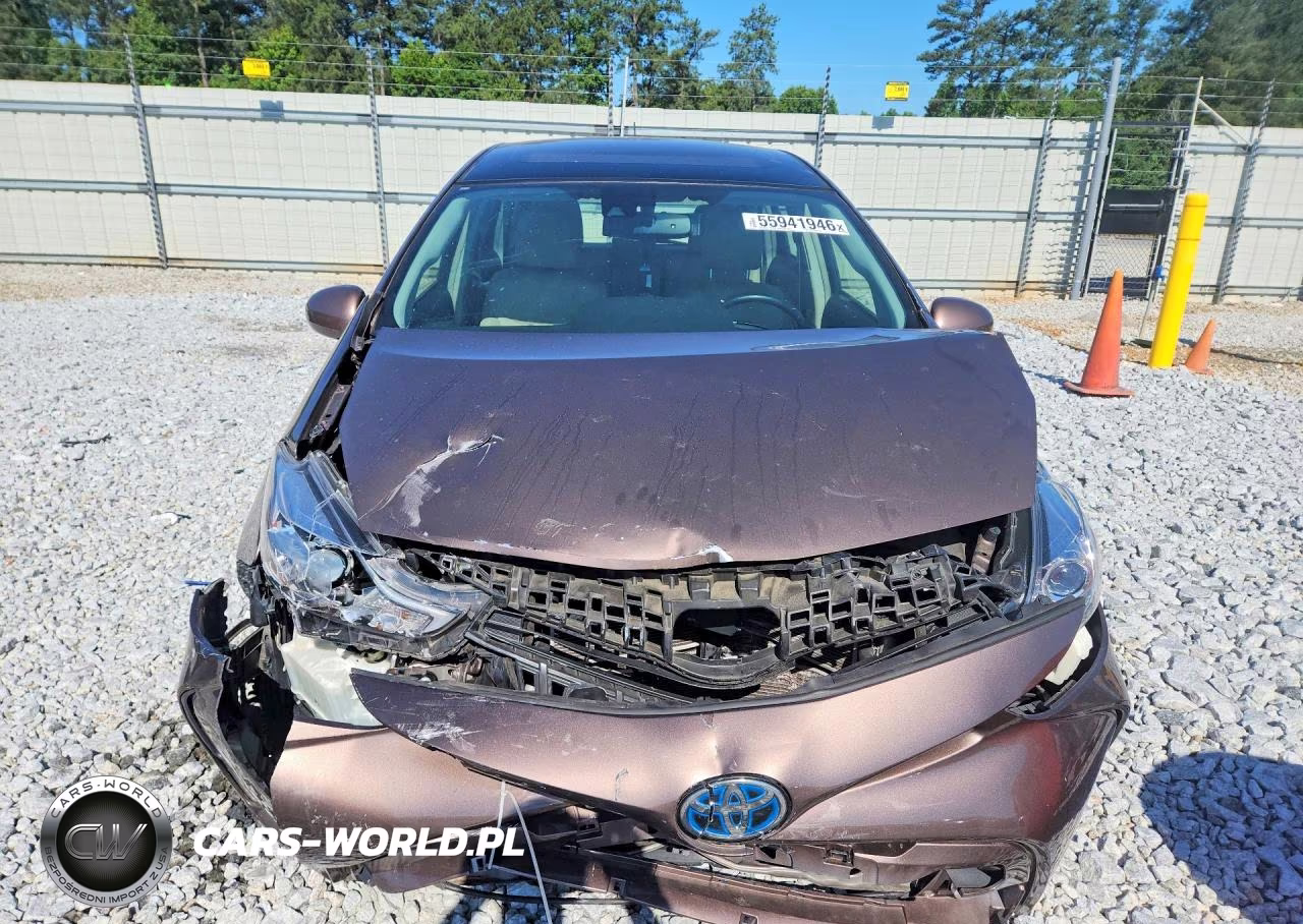 2015 Toyota Prius V Five VIN:JTDZN3EUXFJ031622 - 5