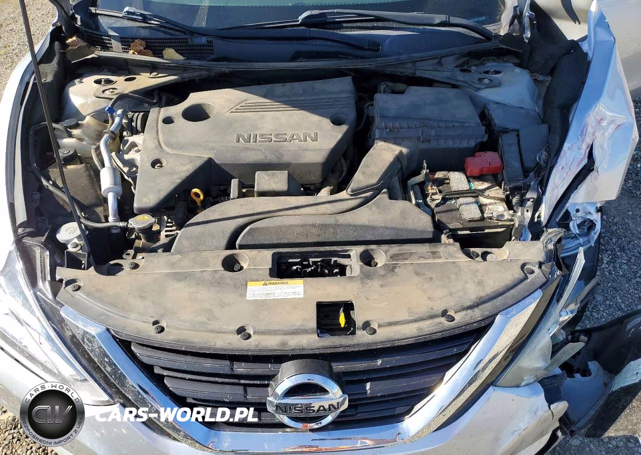 2016 Nissan Altima 2.5 S VIN:1N4AL3AP3GC135822 - 11