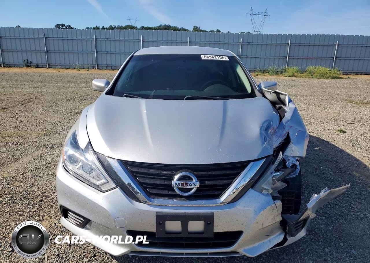 2016 Nissan Altima 2.5 S VIN:1N4AL3AP3GC135822 - 5