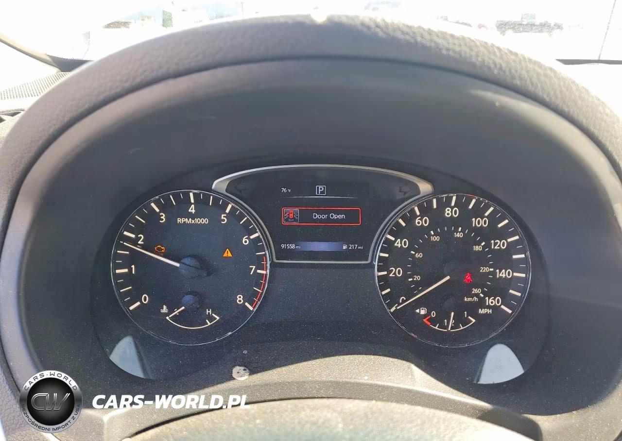 2016 Nissan Altima 2.5 S VIN:1N4AL3AP3GC135822 - 9