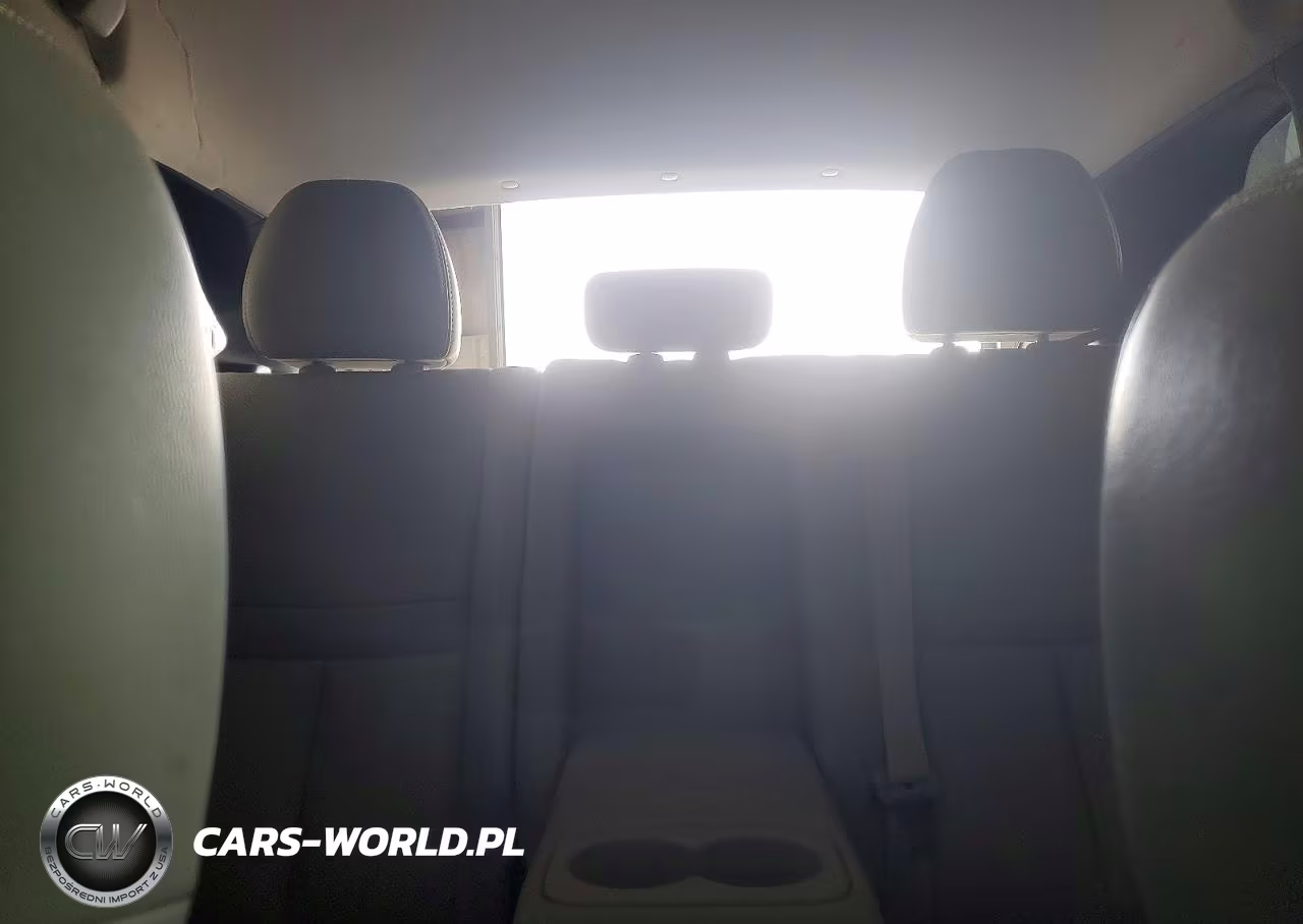 2018 Nissan Rogue Sport Sl VIN:JN1BJ1CP1JW102249 - 10