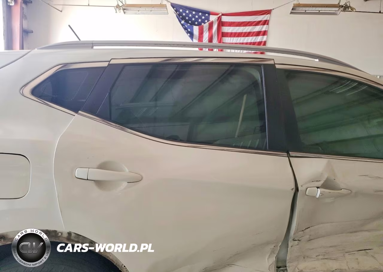 2018 Nissan Rogue Sport Sl VIN:JN1BJ1CP1JW102249 - 11