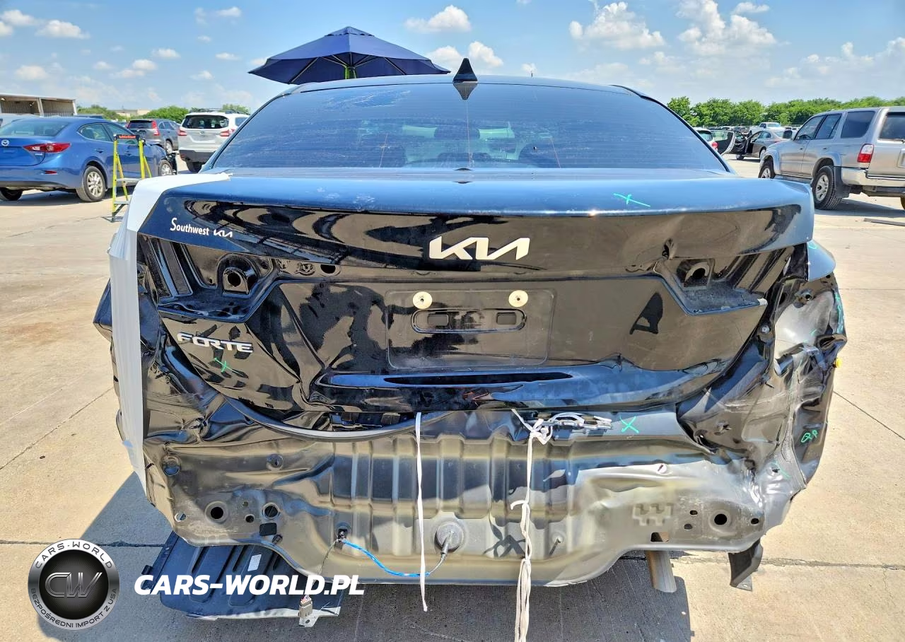 2023 Kia Forte Lxs VIN:3KPF24AD3PE687957 - 6