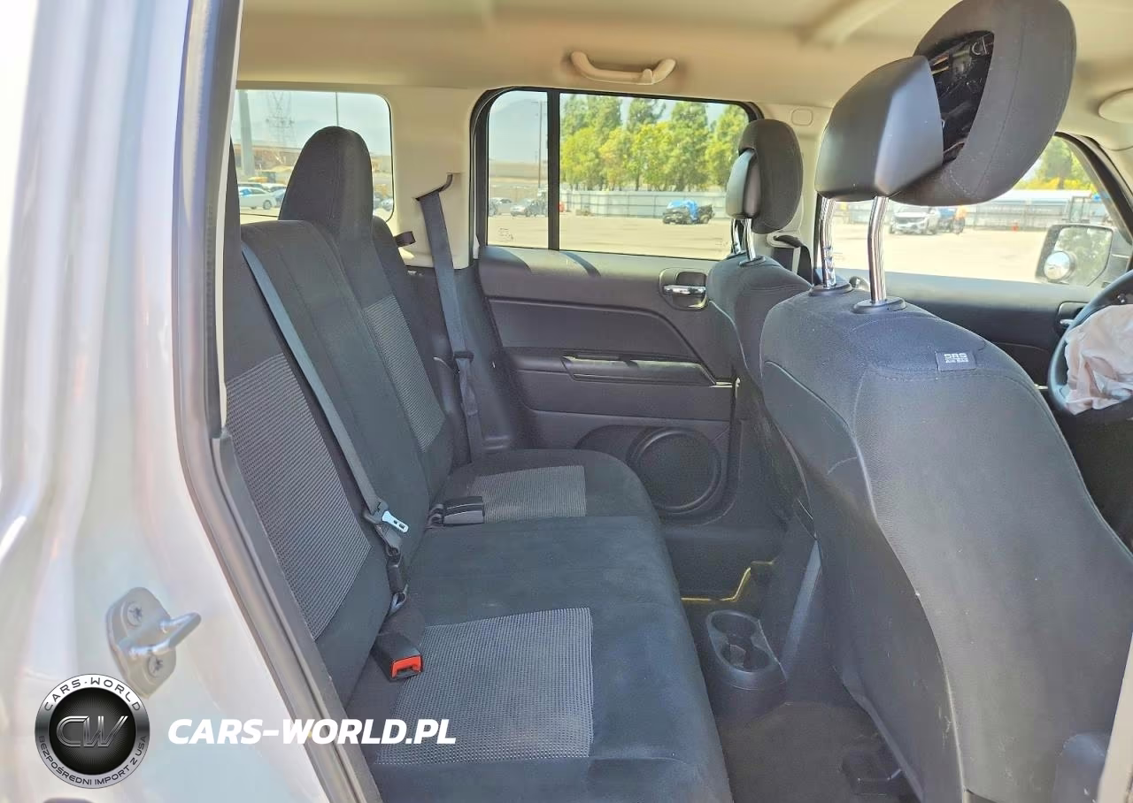 2014 Jeep Patriot Sport VIN:1C4NJPBB7ED859287 - 10