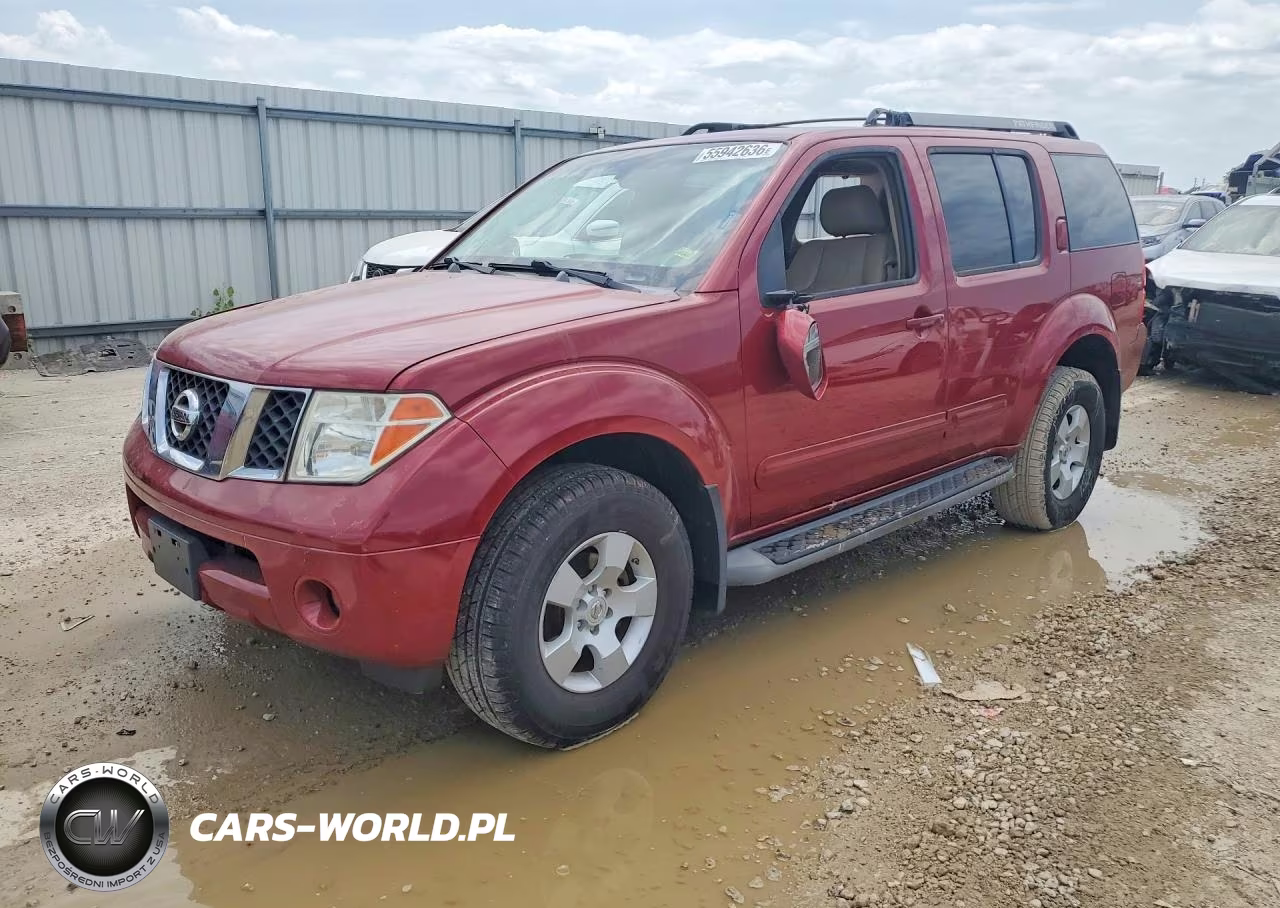 2005 Nissan Pathfinder Xe