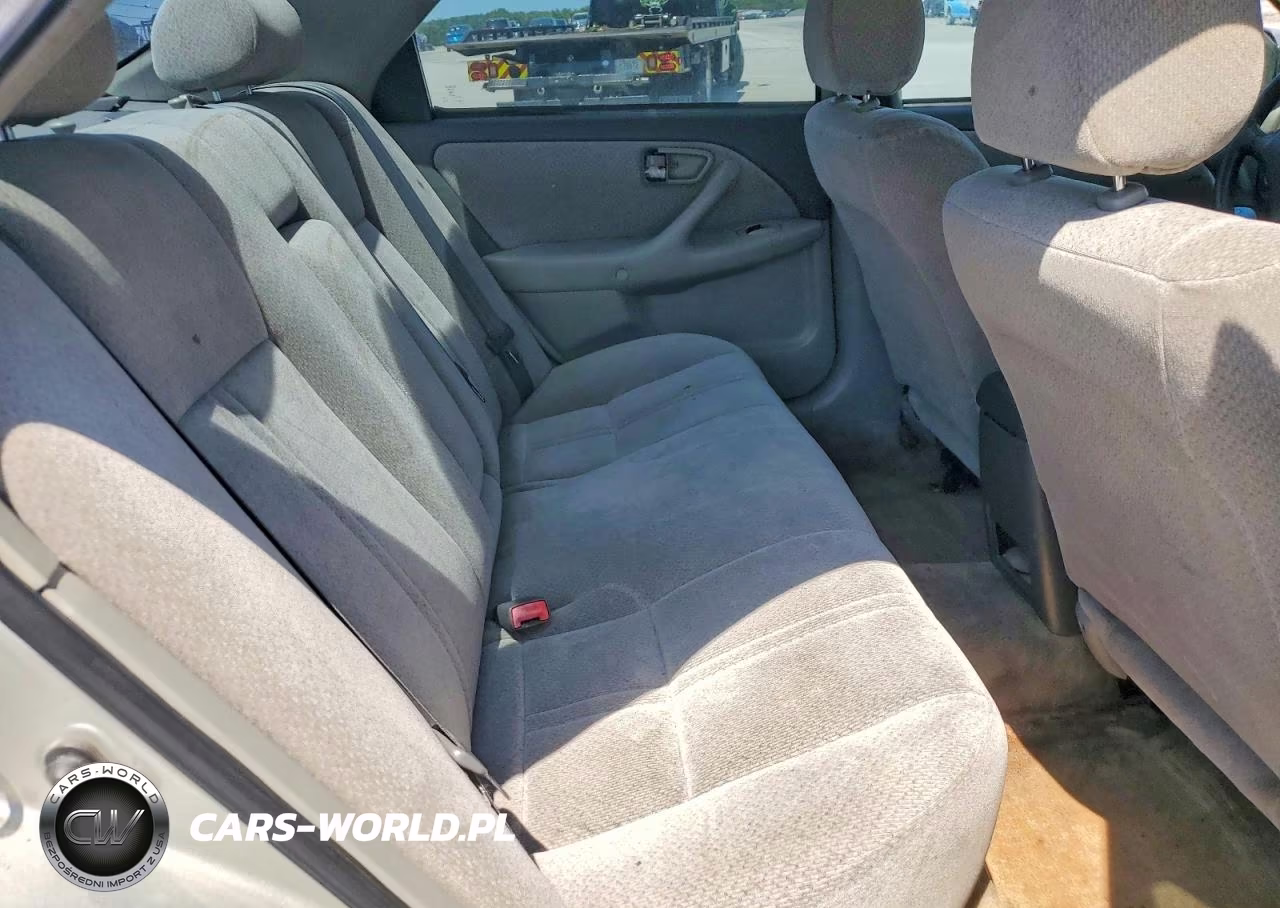 2000 Toyota Camry Le VIN:4T1BG22K0YU664023 - 10