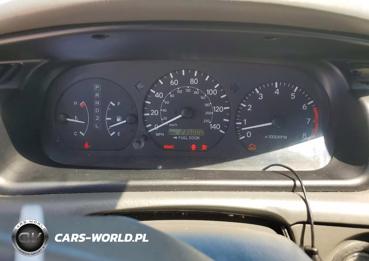 2000 Toyota Camry Le VIN:4T1BG22K0YU664023 - 9