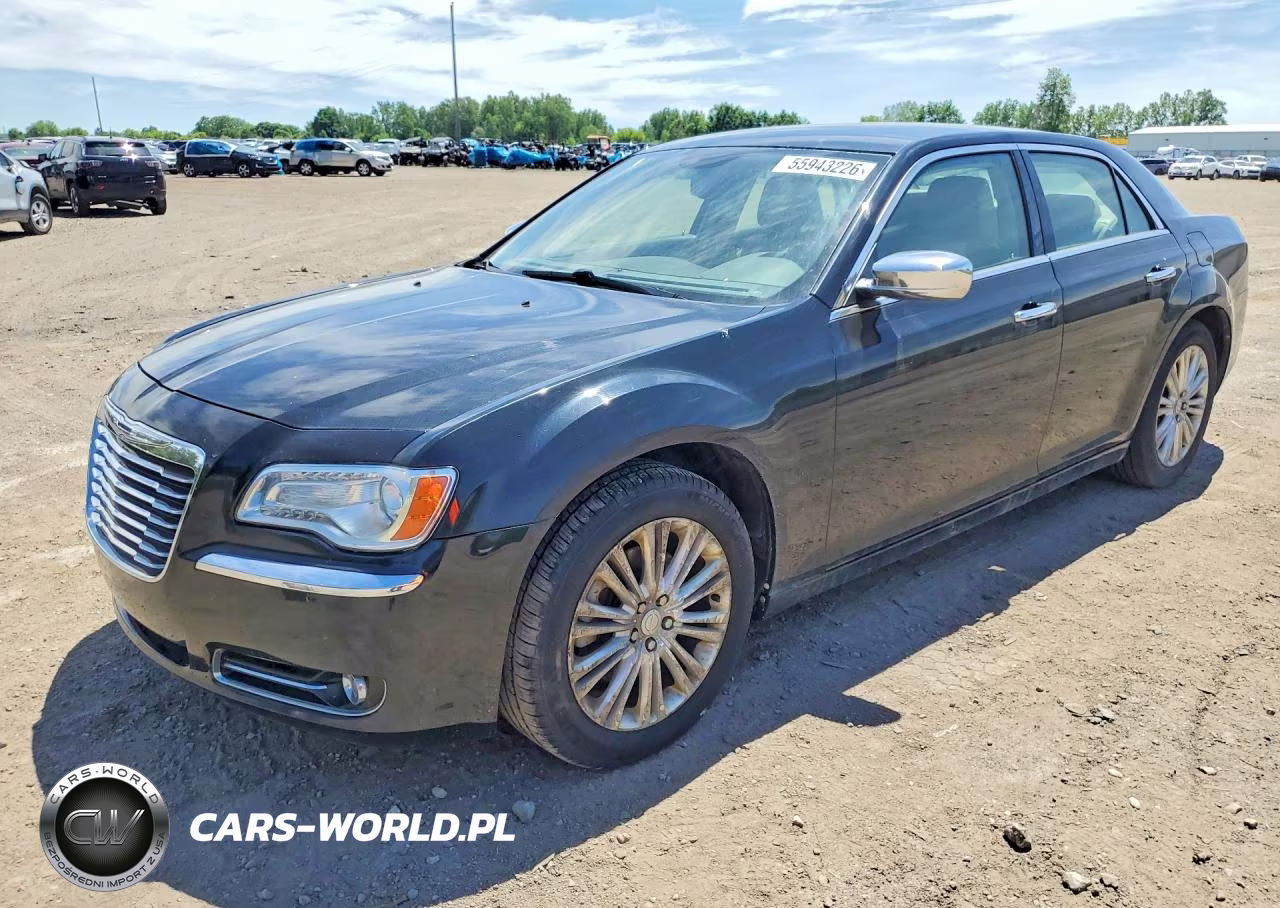 2013 Chrysler 300C – zdjęcie 1 z 12