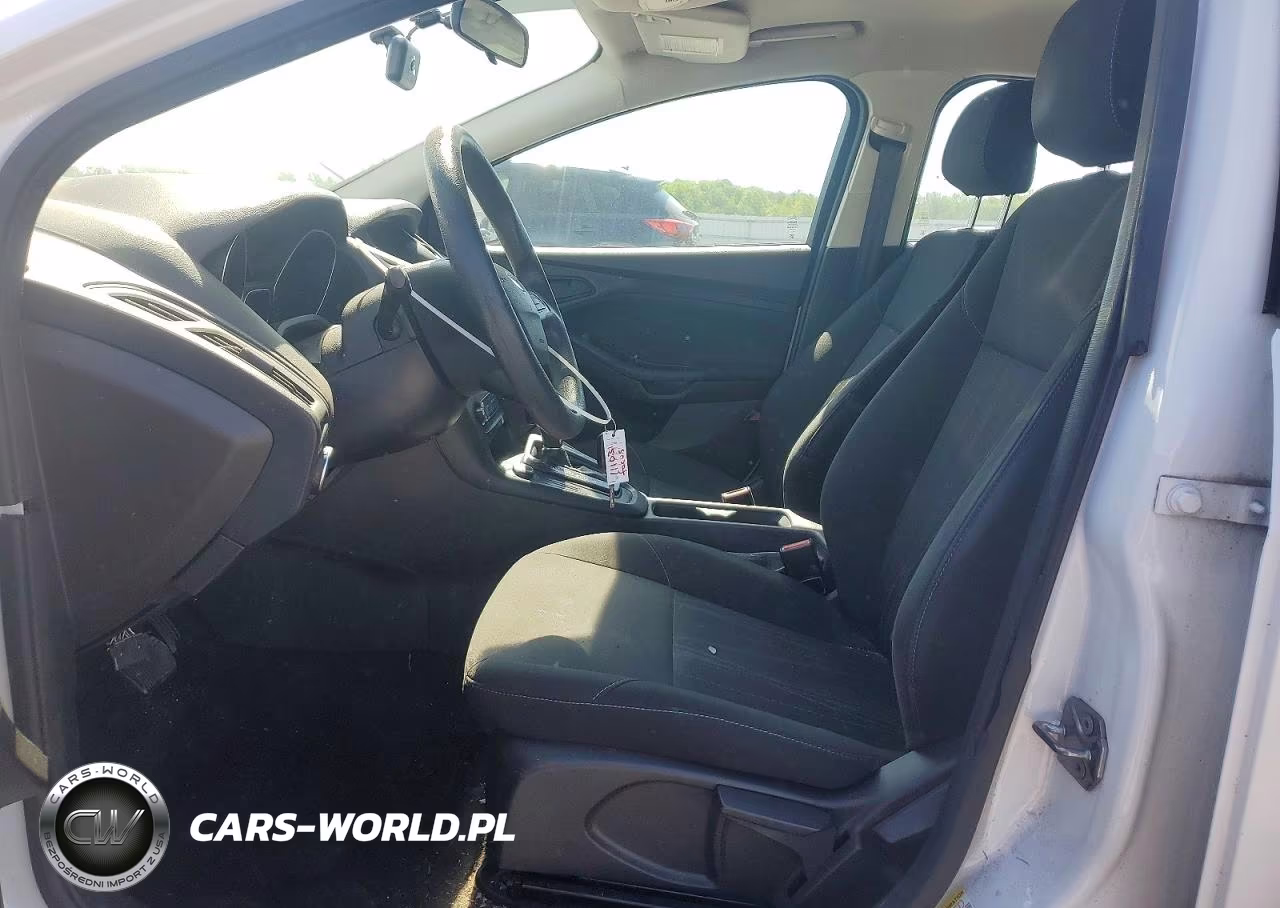 2017 Ford Focus S VIN:1FADP3E28HL256671 - 7