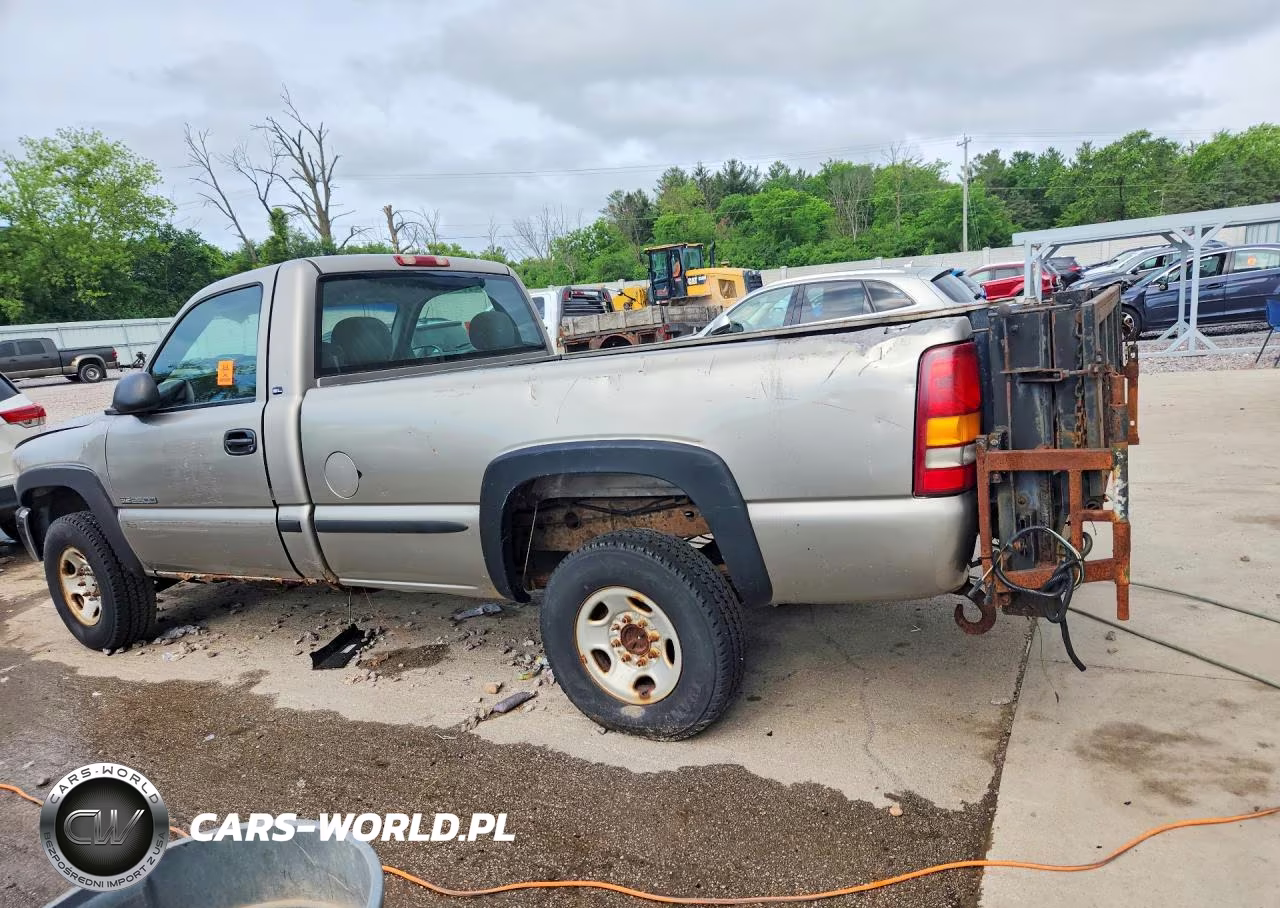1999 GMC New Sierra K2500 VIN:1GTGK24UXXE526750 - 2