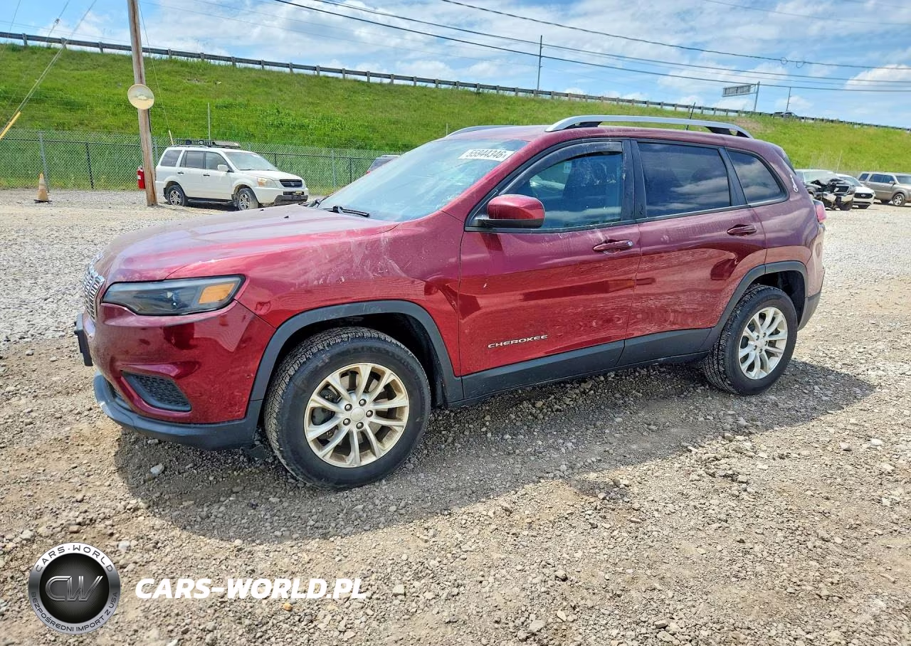 2020 Jeep Cherokee Latitude – zdjęcie 1 z 13