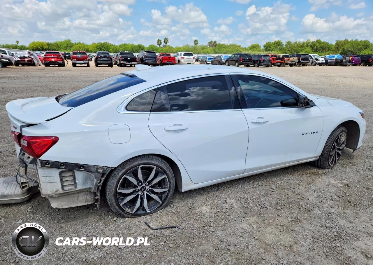 2021 Chevrolet Malibu VIN:1G1ZG5ST0MF064199 - 3