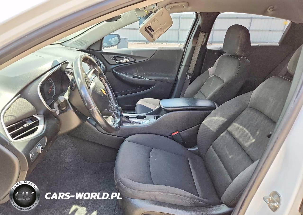 2021 Chevrolet Malibu VIN:1G1ZG5ST0MF064199 - 7