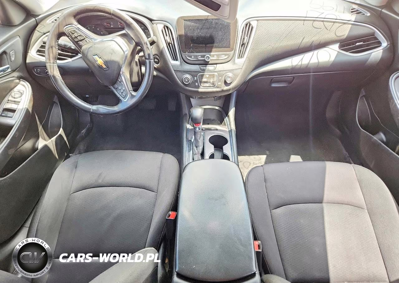 2021 Chevrolet Malibu VIN:1G1ZG5ST0MF064199 - 8