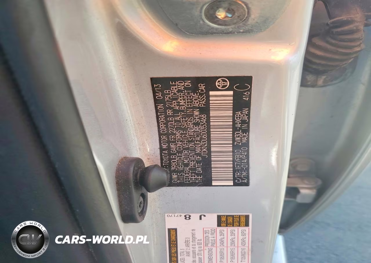 2013 Toyota Prius Three VIN:JTDKN3DU6D0353468 - 12