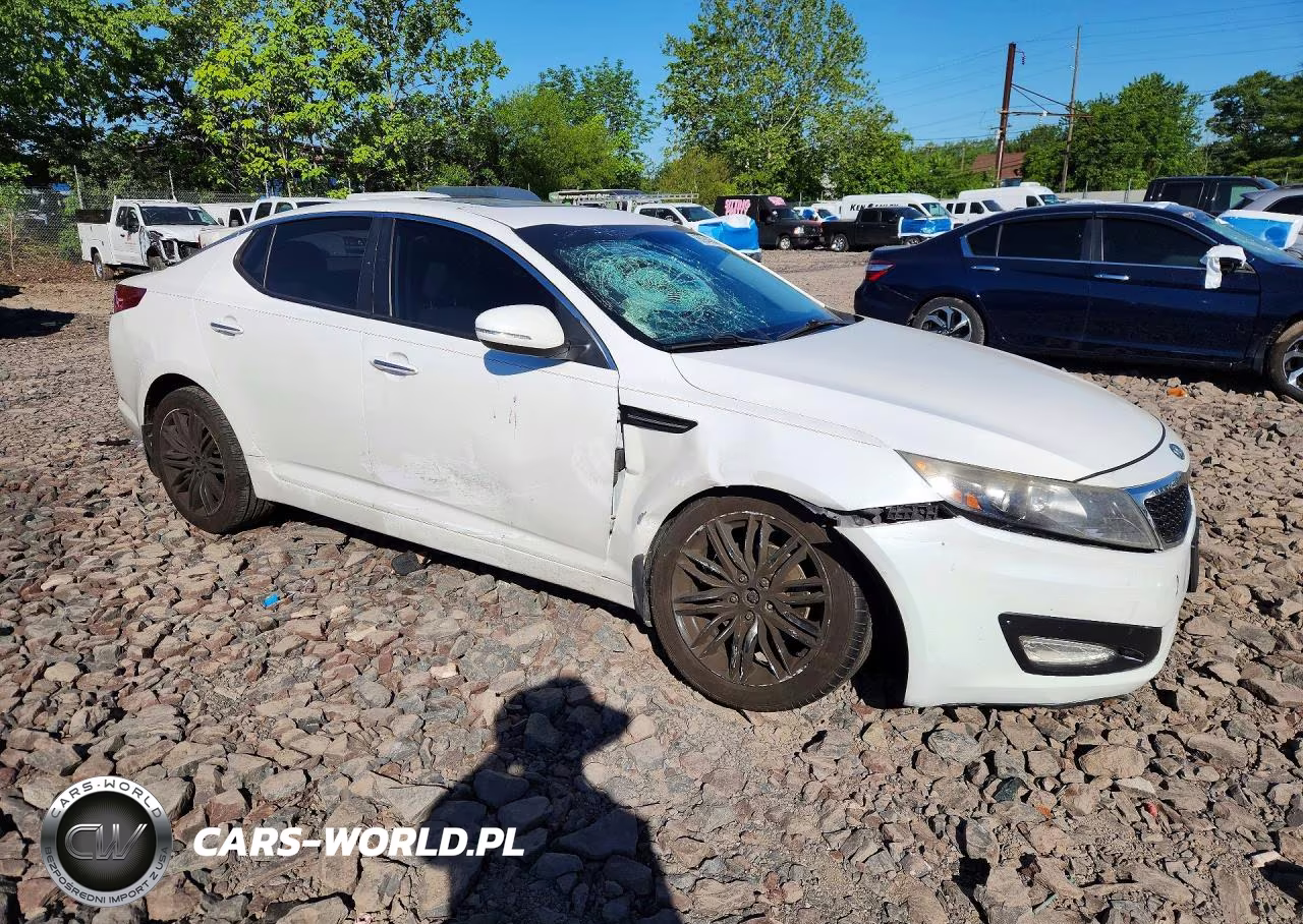 2012 Kia Optima Lx VIN:5XXGM4A7XCG030213 - 4