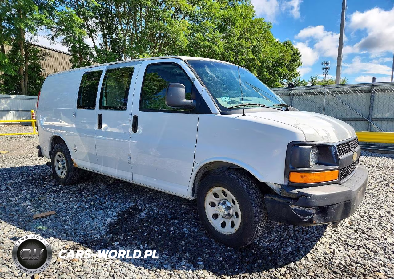 2012 Chevrolet Express G1500 VIN:1GCSGAFX3C1141870 - 4