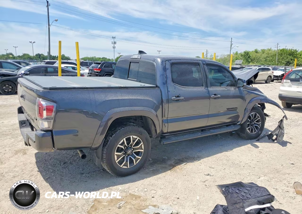 2021 Toyota Tacoma Trd Sport VIN:3TMCZ5AN5MM383544 - 3