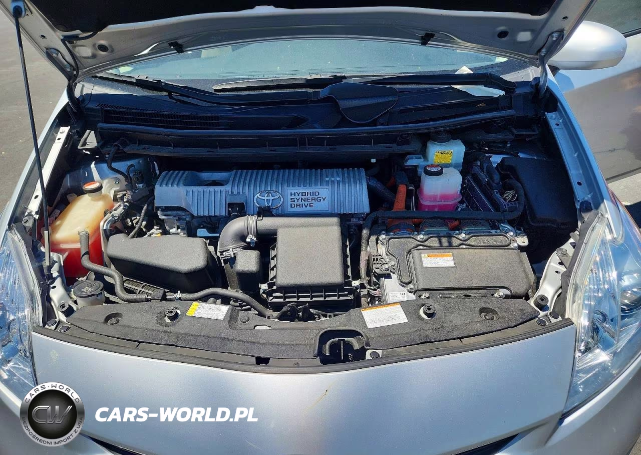 2015 Toyota Prius Two VIN:JTDKN3DU7F0466476 - 11