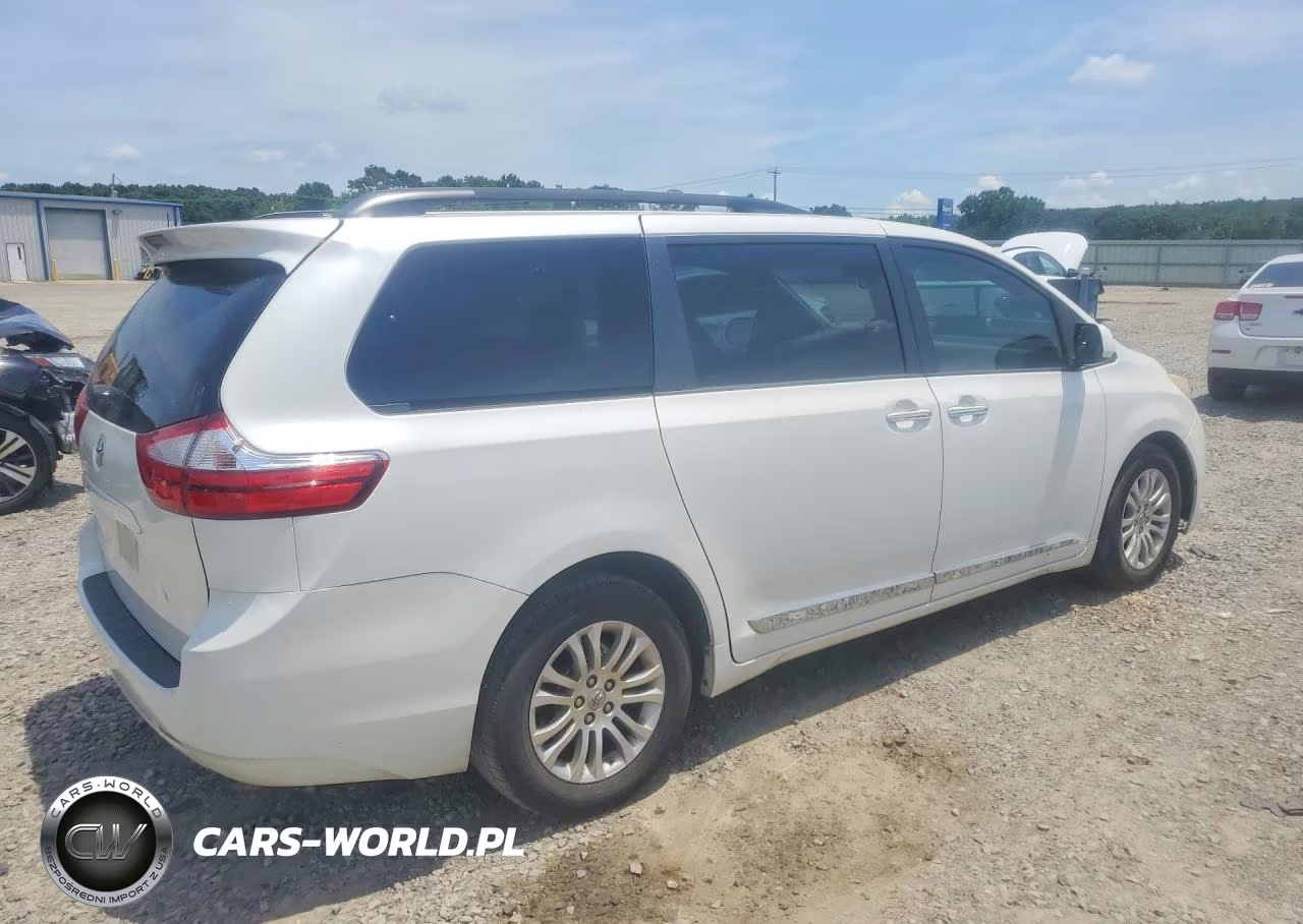 2015 Toyota Sienna Xle 8-Passenger VIN:5TDYK3DCXFS612442 - 3