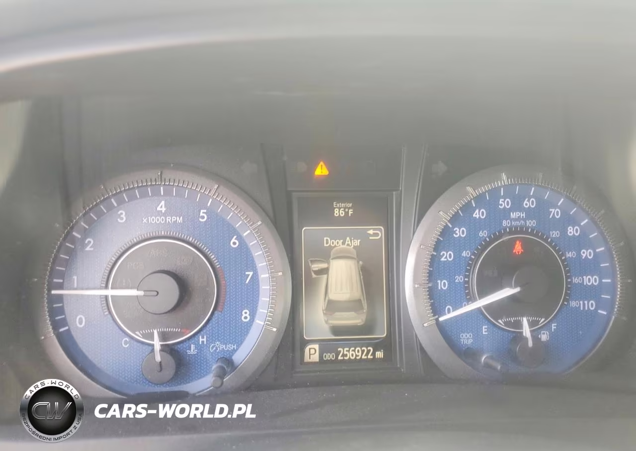 2015 Toyota Sienna Xle 8-Passenger VIN:5TDYK3DCXFS612442 - 9