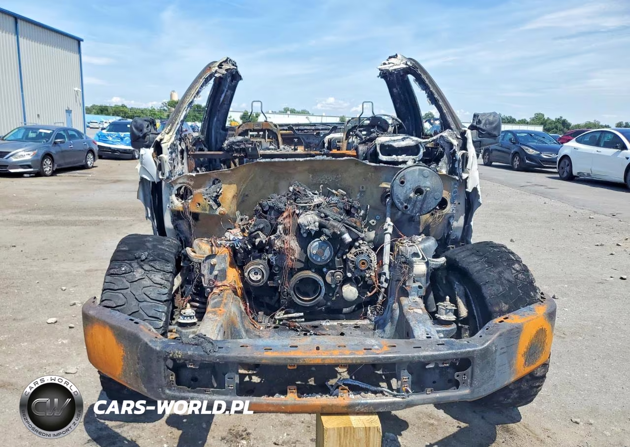 2019 Ford F150 VIN:1FTMF1CB1KKF30617 - 5