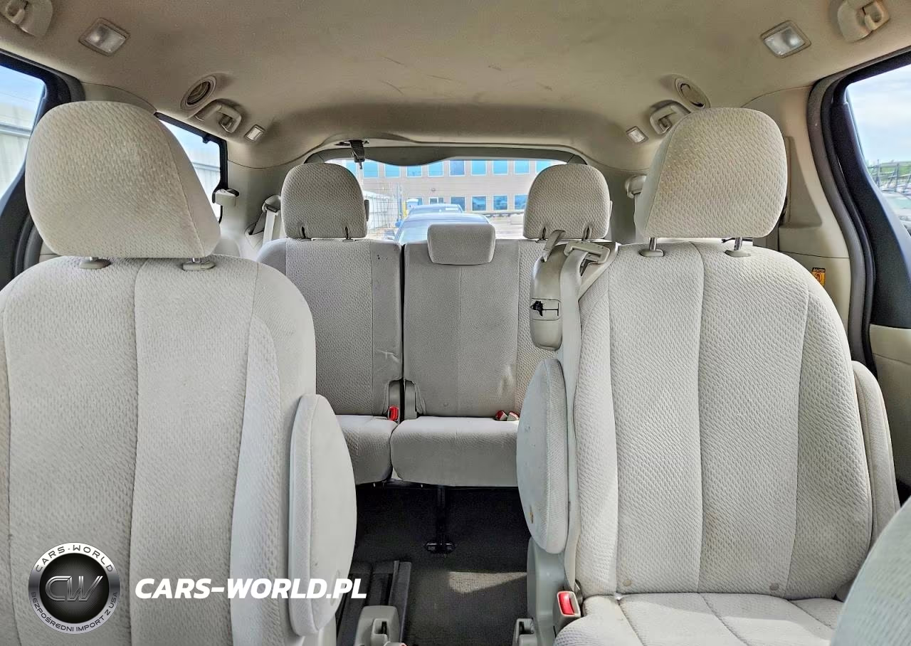2011 Toyota Sienna Le VIN:5TDKK3DC0BS037624 - 10