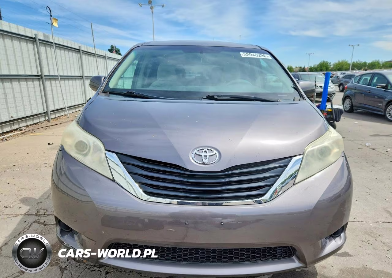 2011 Toyota Sienna Le VIN:5TDKK3DC0BS037624 - 5
