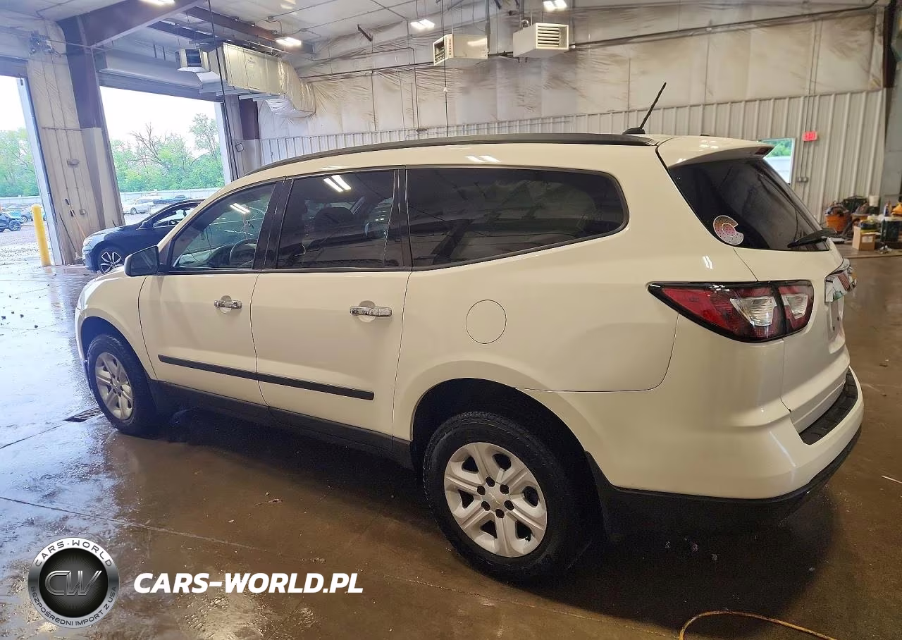 2015 Chevrolet Traverse Ls VIN:1GNKRFED2FJ160467 - 2