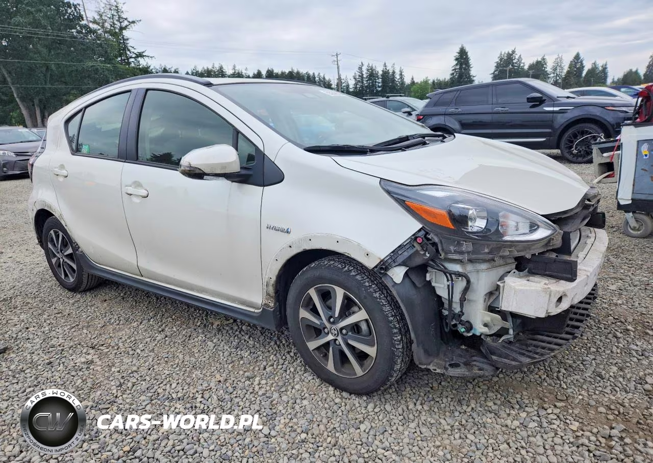 2019 Toyota Prius C L VIN:JTDKDTB39K1624785 - 4