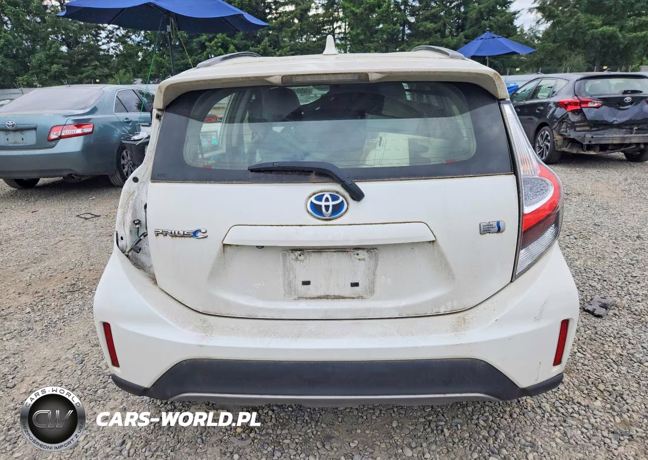 2019 Toyota Prius C L VIN:JTDKDTB39K1624785 - 6