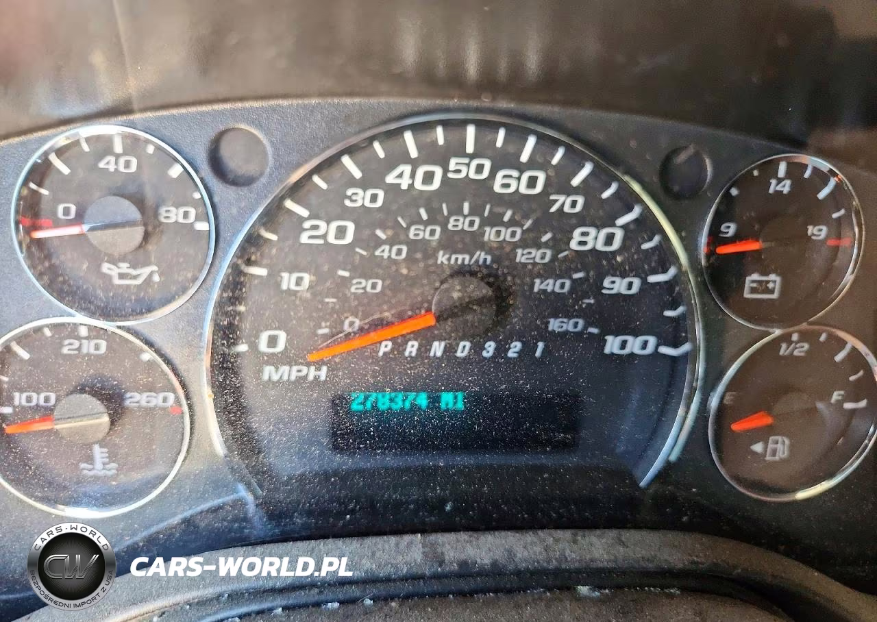 2010 Chevrolet Express G1500 VIN:1GCUGADXXA1110933 - 9
