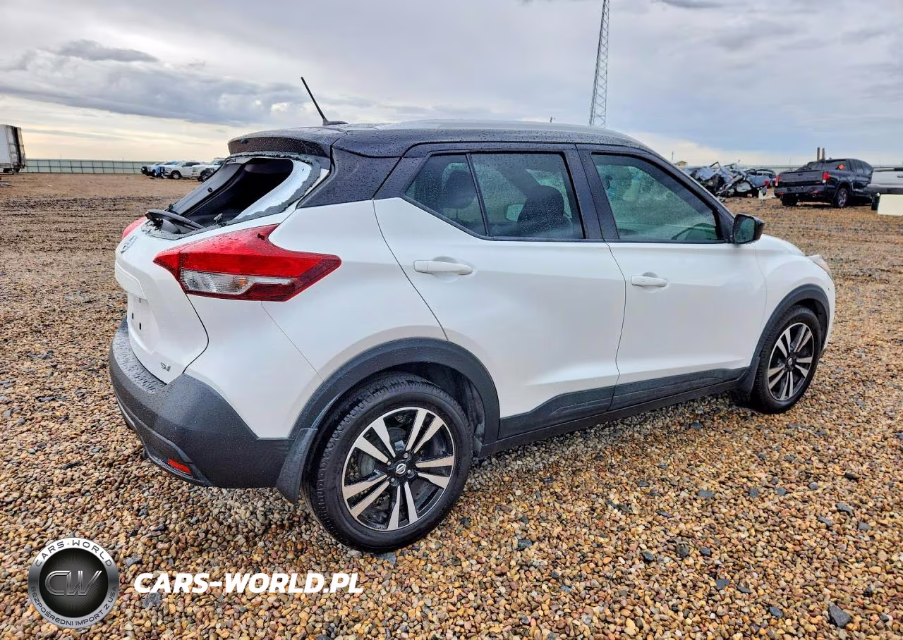 2019 Nissan Kicks Sv VIN:3N1CP5CU4KL526631 - 3