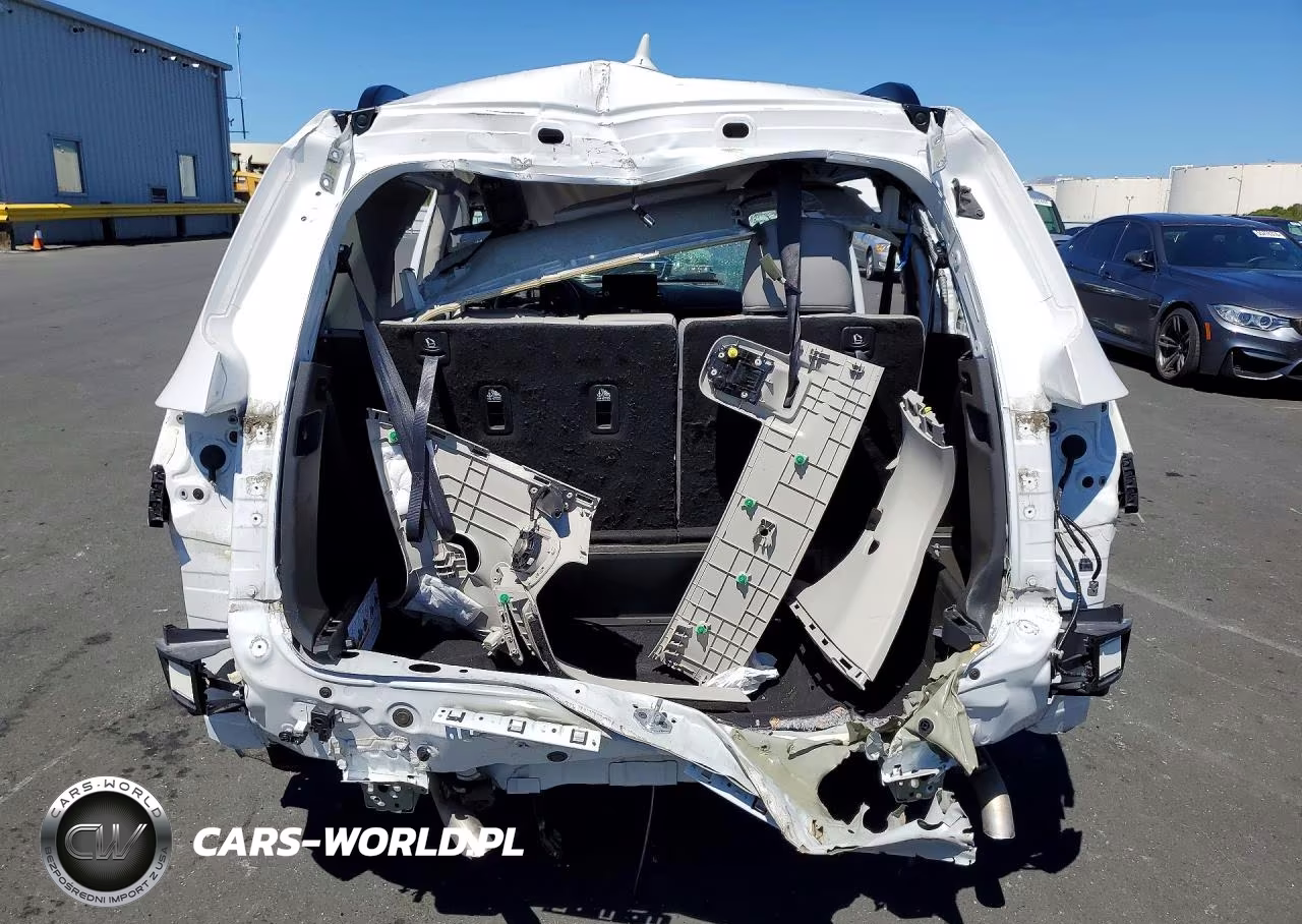 2023 Honda Pilot Elite VIN:5FNYG1H84PB014252 - 6