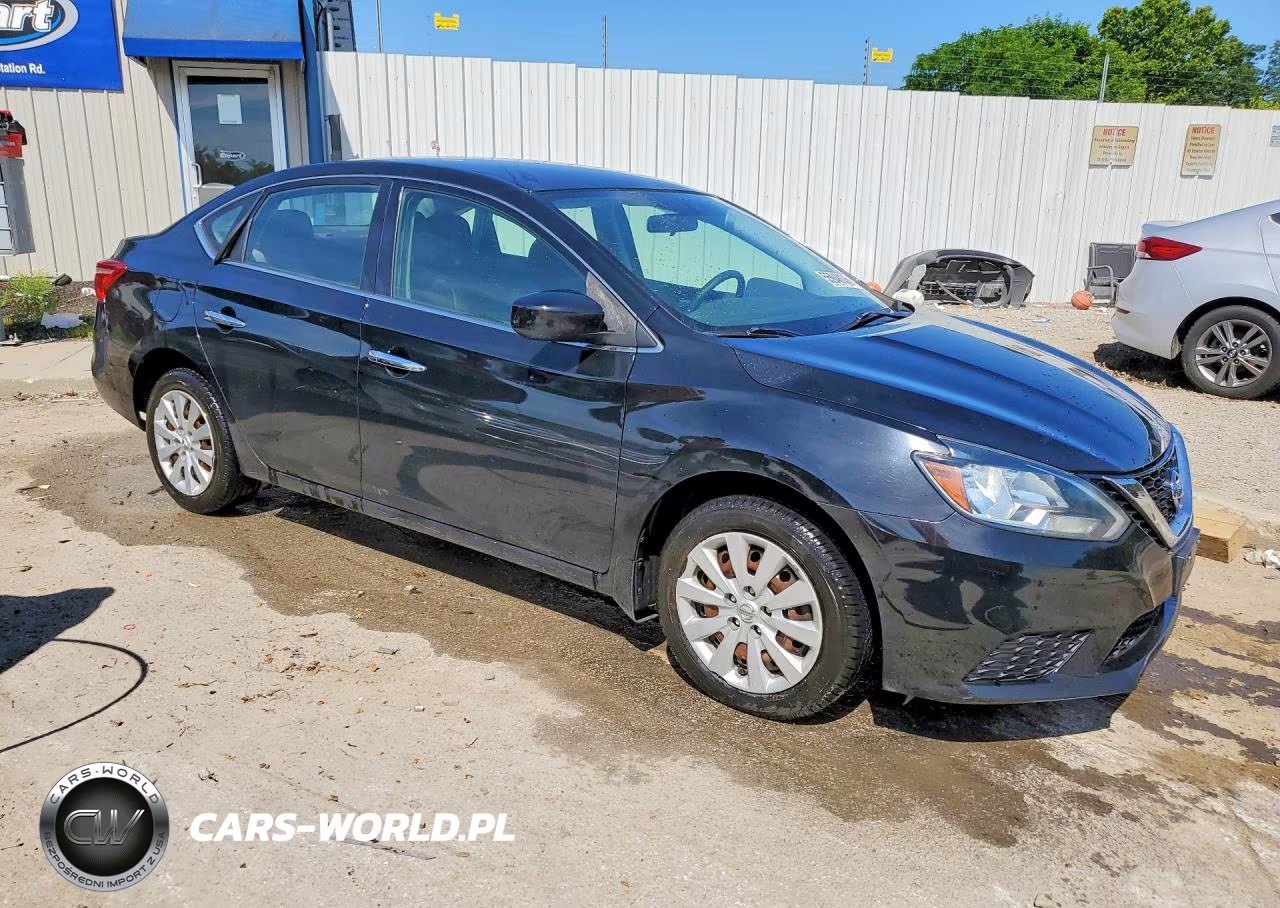 2017 Nissan Sentra S VIN:3N1AB7AP0HY339669 - 4