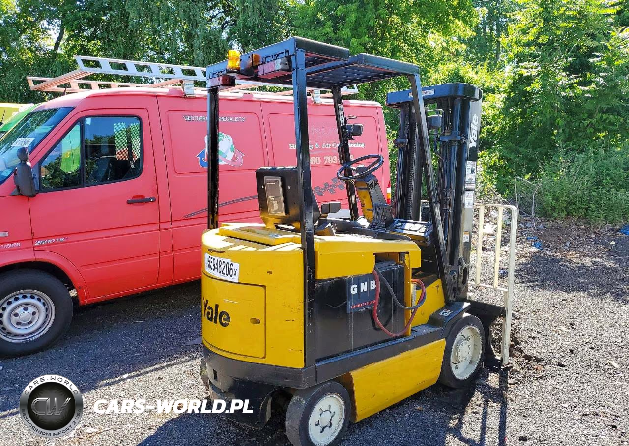 2000 Yale Forklift Erc040Rfn36Se084 VIN:ERC040RFN36SE084 - 4