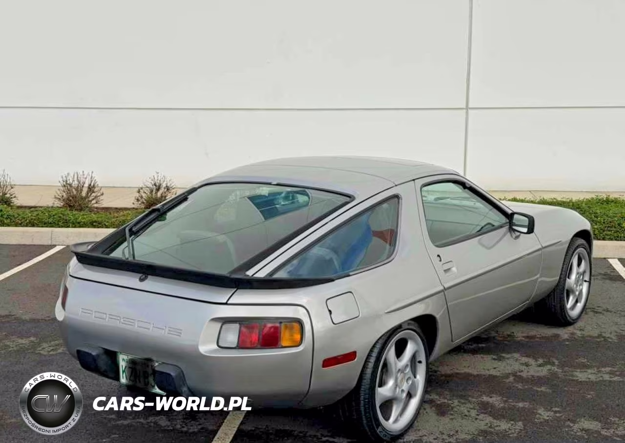 1982 Porsche 928 VIN:WP0JA092XCS820309 - 4