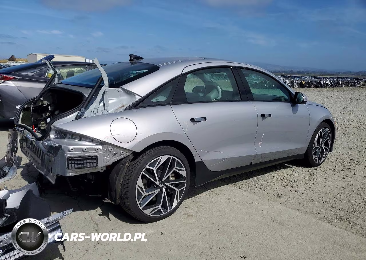 2025 Hyundai Ioniq 6 Limited VIN:KMHM54AA0SA088090 - 3