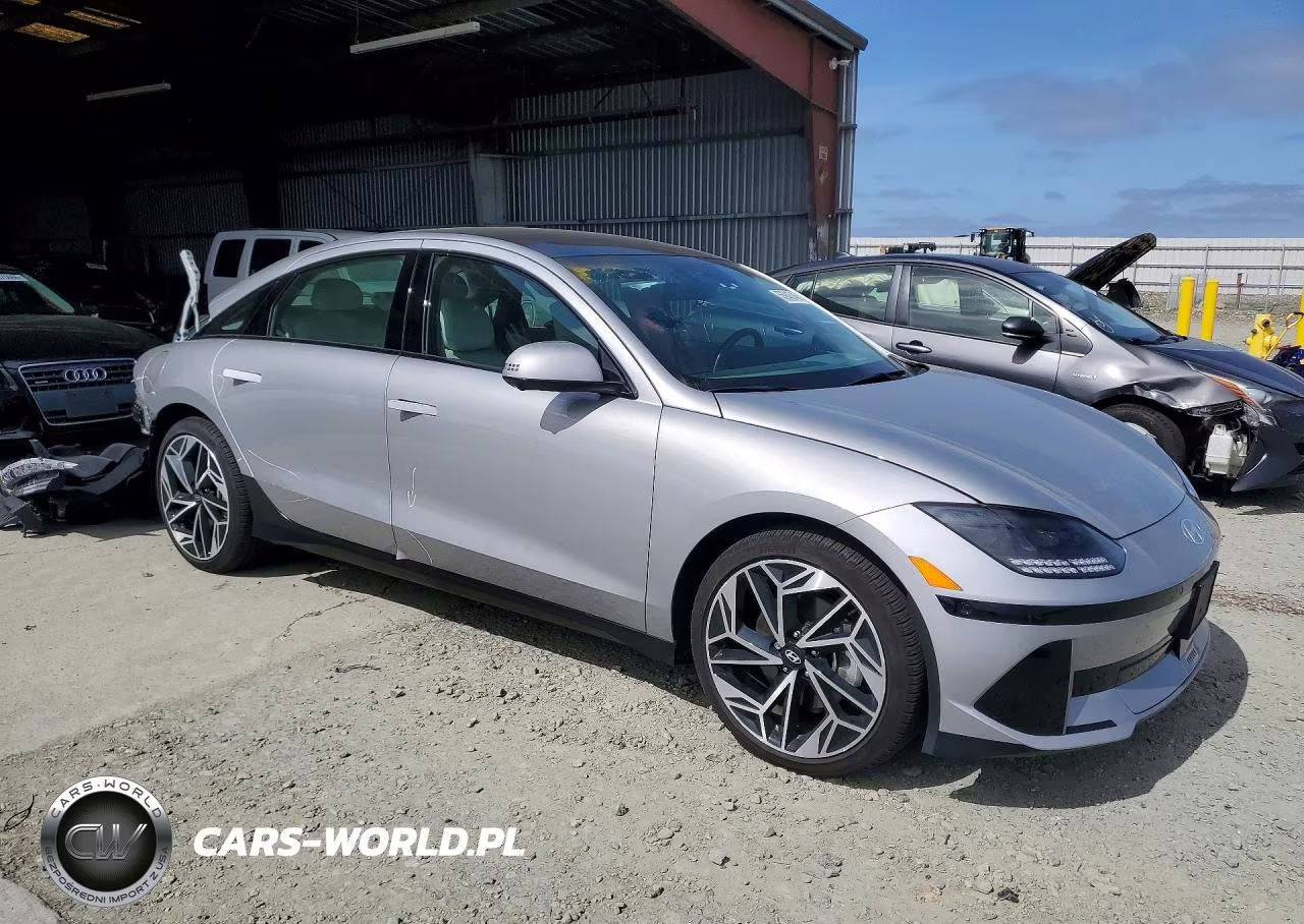 2025 Hyundai Ioniq 6 Limited VIN:KMHM54AA0SA088090 - 4
