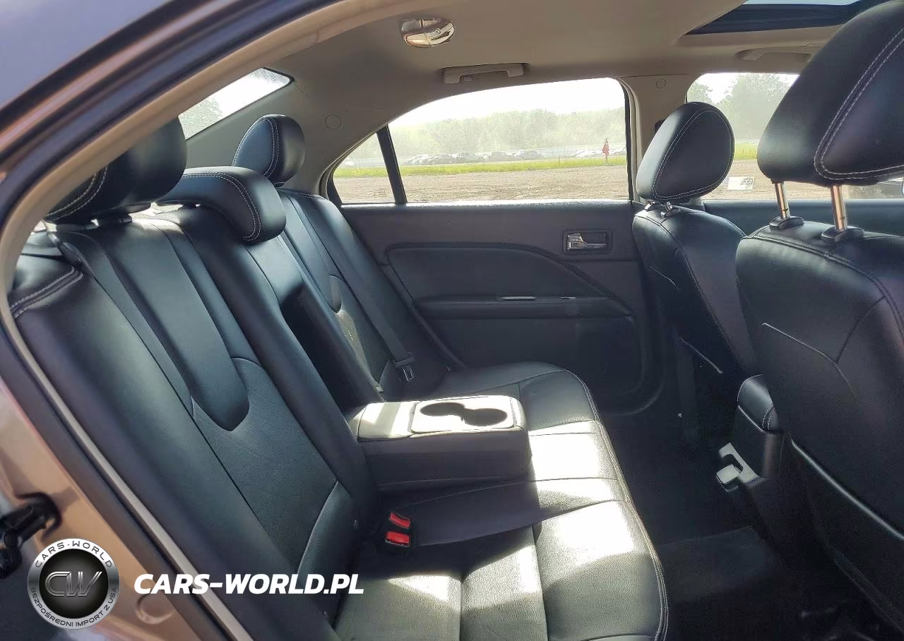 2012 Ford Fusion Hybrid VIN:3FADP0L30CR154754 - 10
