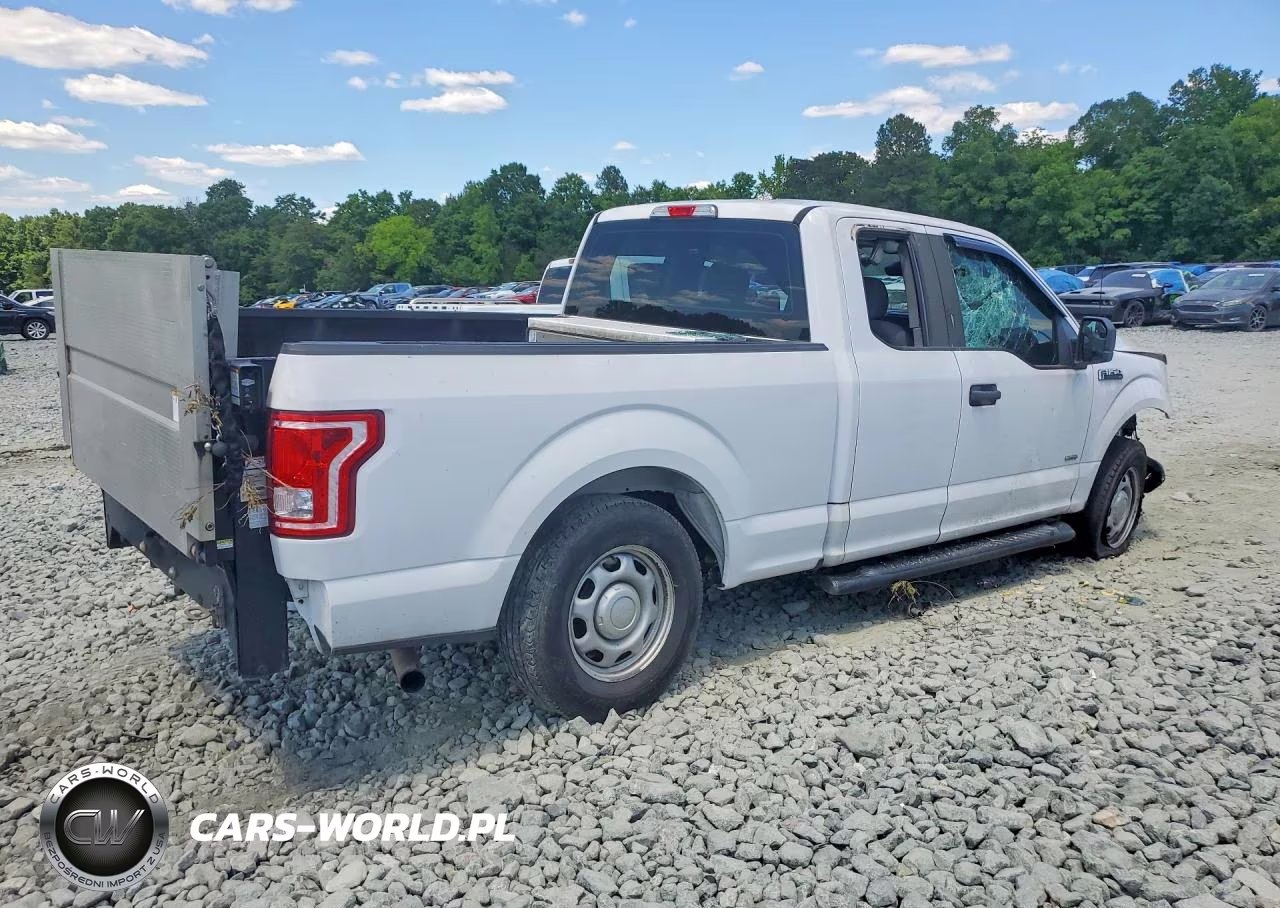 2016 Ford F150 Super Cab VIN:1FTEX1CG4GKF21592 - 3